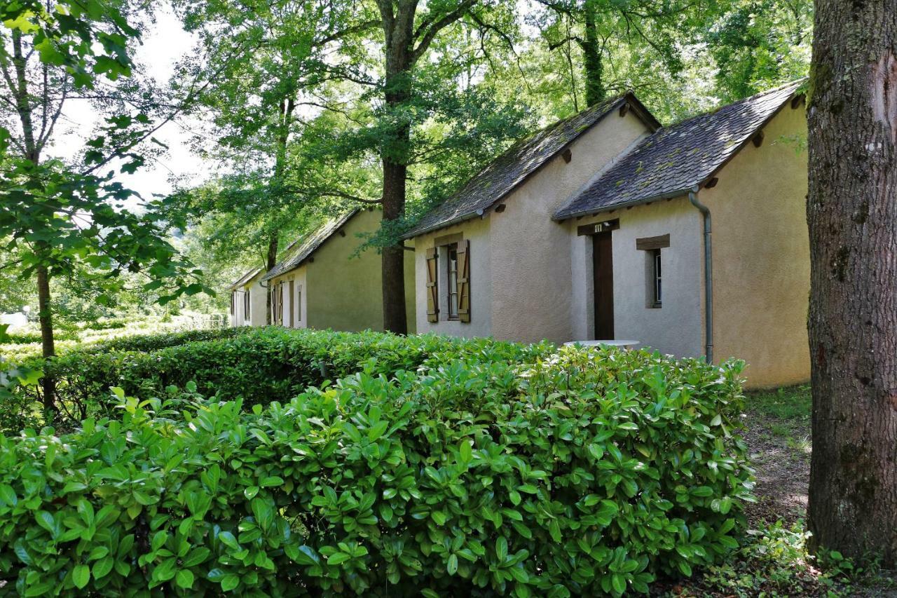 Camping Le Paisserou Najac Exterior foto
